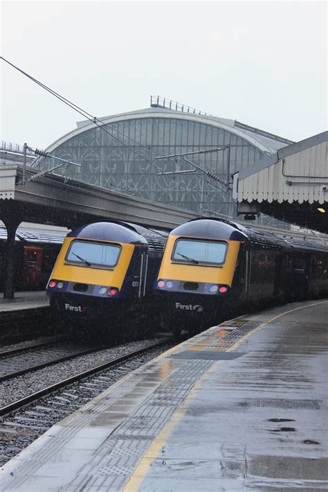 Fgw Hst Class 43 43070 And 43091 Fgw Power Cars 43070 And  Flickr