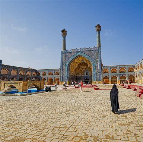 Mezquita De Jameh De Isfahán Foto Editorial Imagen De Medio