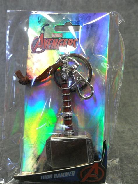 Thor Hammer Pewter New Mjolnir Key Chain Ragnarok Dark World