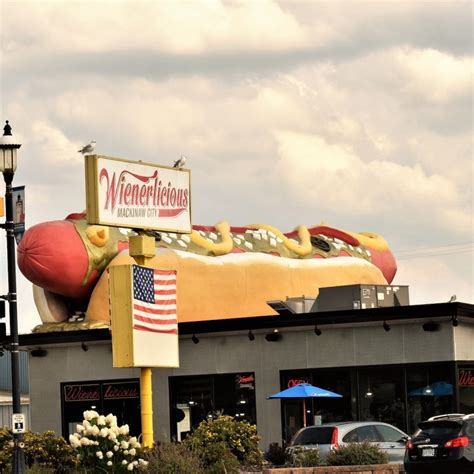 My 7 Favorite Restaurants To Experience In Mackinaw City | TravelAwaits