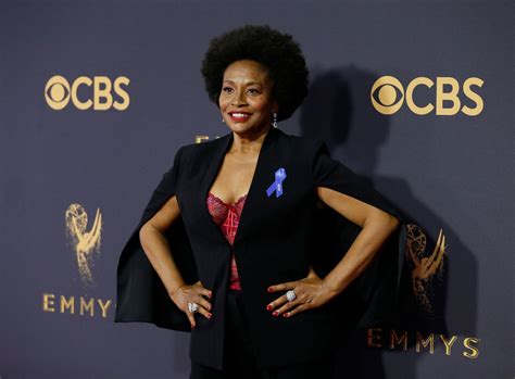 ‘the Dream That Sustained Me ‘black Ish Star Jenifer Lewis On Living