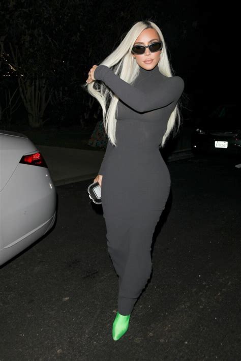 Kim Kardashian Flaunts Gorgeous Curvy Body In Tight Dress Out In