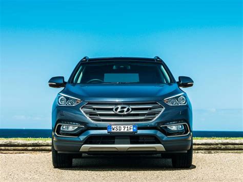 Should I Buy a Hyundai Santa Fe 7 Seater SUV? — Auto Expert by John ...