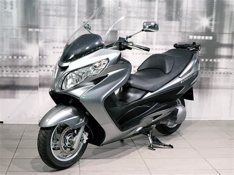 Suzuki Burgman Colore Grigio Usato In Vendita