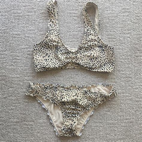 Hollister Cheetah Ruffle Bikini Size M Bottoms And Depop