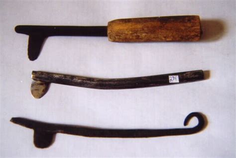 Antique Bloodletting And Leeching Instruments