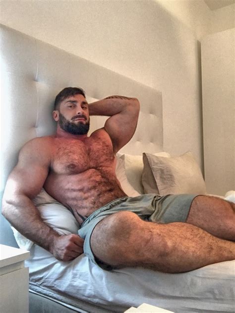 Muscle Lover Italian Muscle Hunk Fabio Di Domizio