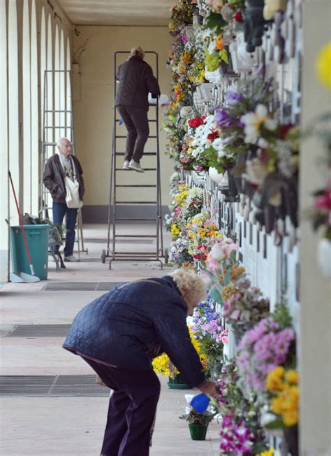 Cimiteri Opere Di Manutenzione Per 250mila Euro