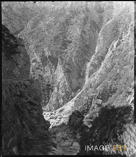 Gorges Du Chabet Bougie Paul MICHELS 1902 Fiche Documentaire