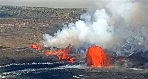 Erupcja wulkanu Kilauea na Hawajach Gigantyczne pokłady lawy WP