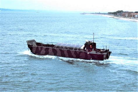 L710 L710 Classlcm 9 Class Landing Craft Buil Flickr