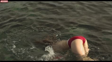 Naked Claire Hélène Cahen in Lambeaux