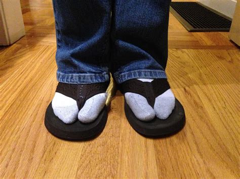 Socks And Sandals Should Not Be Worn Together Scot Scoop News