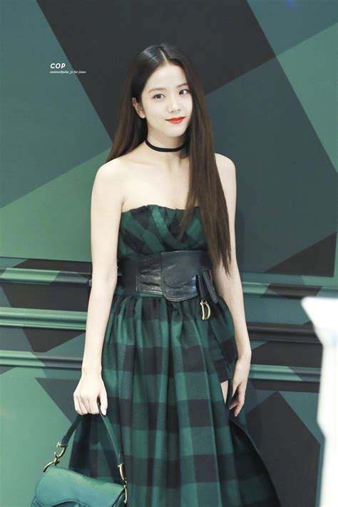 190819 Dior 🐰🔥 Cr Centreofpalm Js Blackpink Jisoo 블랙핑크 지수