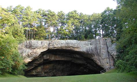 Indian Rock Cave And Trail Fairfield Bay Ar