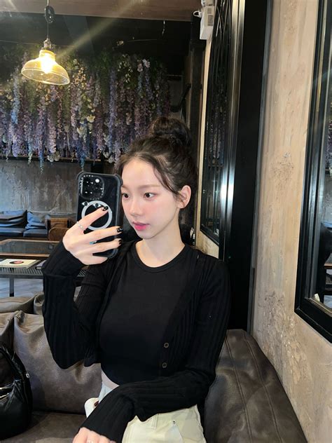 AESPA KARINA : r/kpopfap