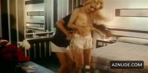 EL VERGONZOSO NUDE SCENES AZNude