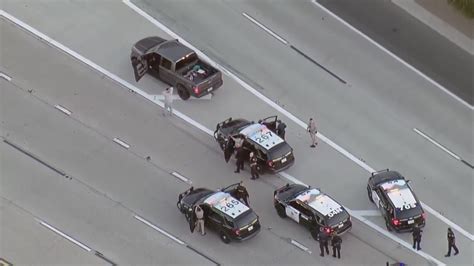 San Diego police chase: Officers trail driver on Interstate 8 in La ...