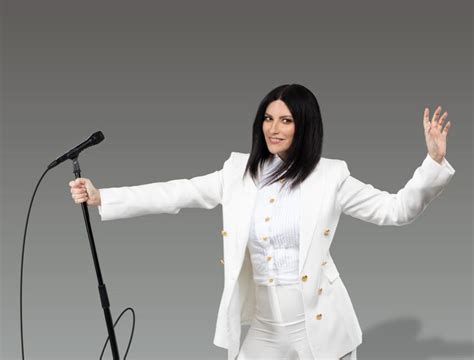 Durare Laura Pausini Testo Significato Canzone Video Soundsblog