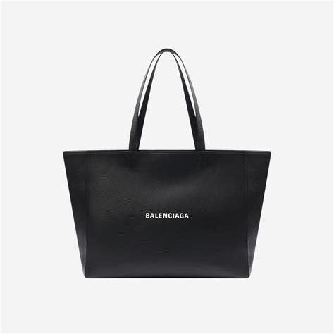 Balenciaga Kream