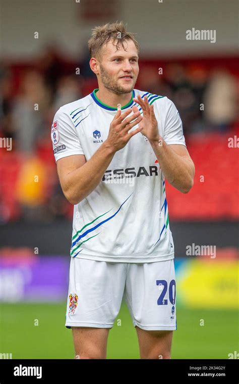 Walsall Vs Tranmere Rovers Hi Res Stock Photography And Images Alamy