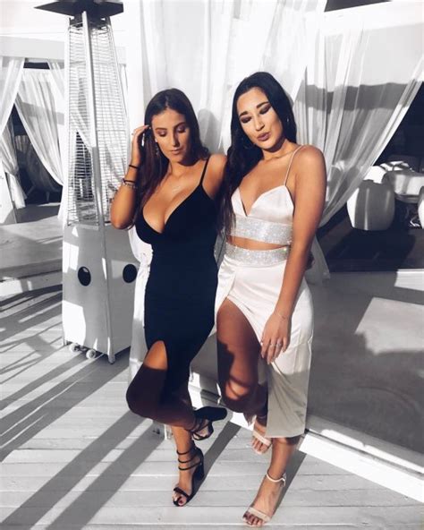 Busty Bella Porn Pic