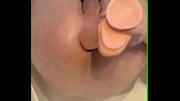 Sendo Arrombado Por Um Dildo Enorme JCPutao XNXX