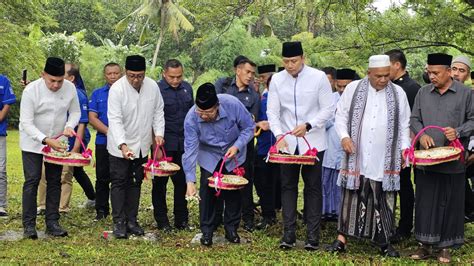 Prabowo Capres Dan Sby Ziarah Ke Makam Korban Tsunami Aceh Cianjur