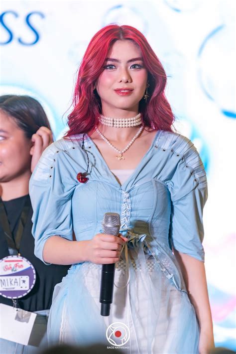 Discover Bini Mikha And Pretty Brunette Ideas In Cute Friend Photos Tiktok Style