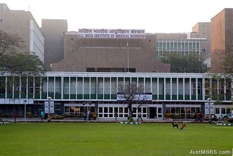 List Of Government And Private Mbbs Colleges In Delhi Compare