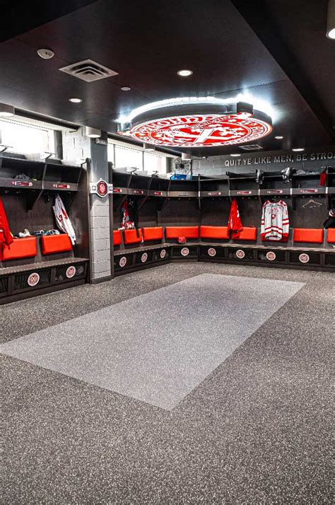 rubber flooring rolls supplier   usa pliteq flooring