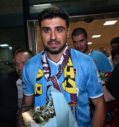 KAP Bildirimi Geldi Trabzonspor Ozan Tufan Transferinin Maliyetini