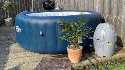 Lay Z Spa Milan Airjet Plus Review This Inflatable Hot Tub Is Perfect