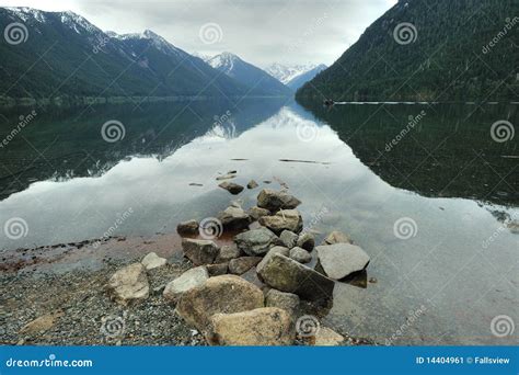 Chilliwack Lake Provincial Park Stock Image - Image of peaceful, hill ...