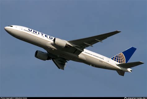 N776UA United Airlines Boeing 777 222 Photo By Sebastian Sowa ID