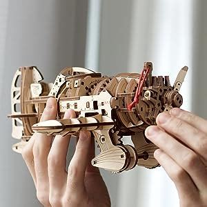 Ugears Modellino Aereo In Legno Depoca Aeroplano Mad Hornet