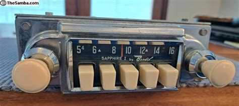 TheSamba VW Classifieds 1960 Sapphire I Early AM 6V Radio