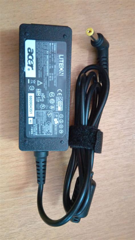 Cargador Laptop ACER KA7017AR 19V 2 15A 41W 08 01 052