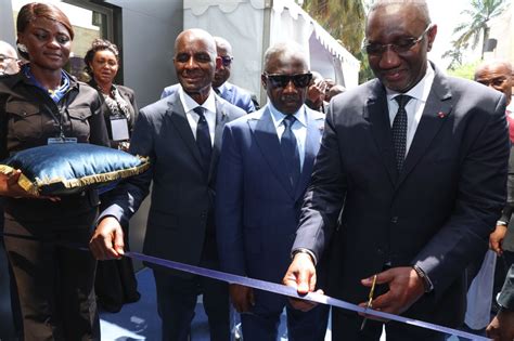 Côte d Ivoire NSIA Banque inaugure limmeuble Acacia son nouveau