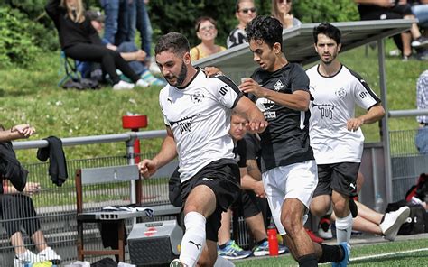 Fußball Frank Penz heuert als Chefcoach beim AC Italia Hilden an