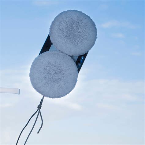 Liectroux HCR-10 Ablaktisztító Robot Bemutató | DigiPortál