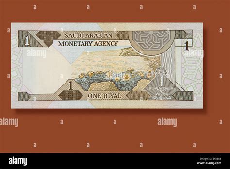 Saudi Riyal Note Hi Res Stock Photography And Images Alamy