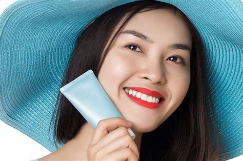 Rekomendasi Tone Up Sunscreen Bikin Wajah Cerah Dan Terlindungi Di