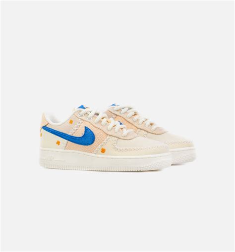 Nike Dv2223 100 Air Force 1 07 La Flea Womens Lifestyle Shoe Beigeblue