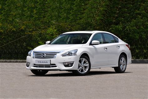 Nissan Teana Ниссан Тиана цена отзывы характеристики Nissan Teana