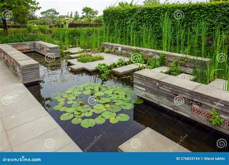 One Garden As Idea For Customers In Appeltern Gardens Netherlands