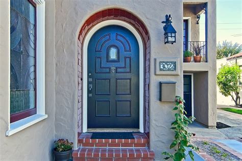 Hgtv Curb Appeal Alameda Traditional Entry San Francisco By