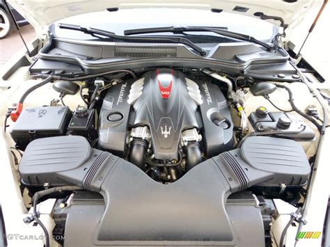 2014 Maserati Quattroporte GTS Engine Photos | GTCarLot.com