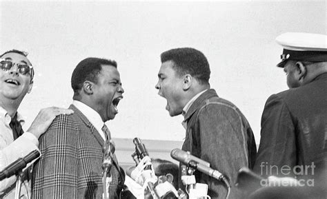 Sonny Liston Vs Cassius Clay 2 By The Stanley Weston Archive