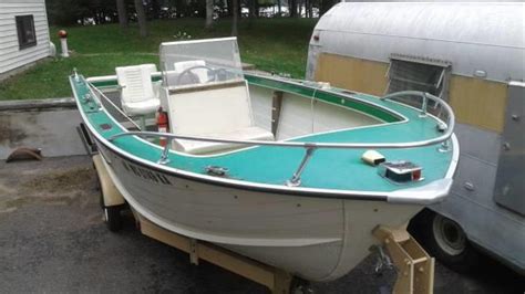 Transport A 1975 Starcraft 21 Ft Aluminum Boatcenter Console To